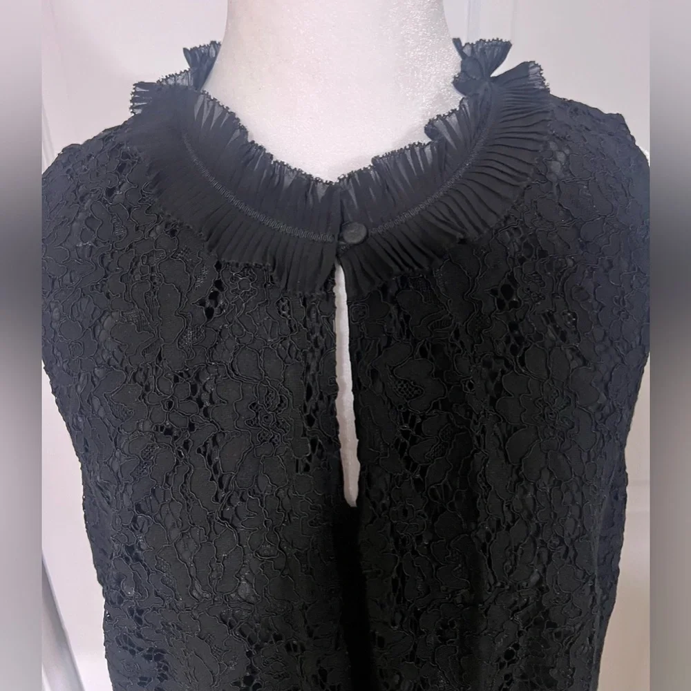 Women's J. Crew Black Lace Floral Ruffle Neck Sleeveless Blouse